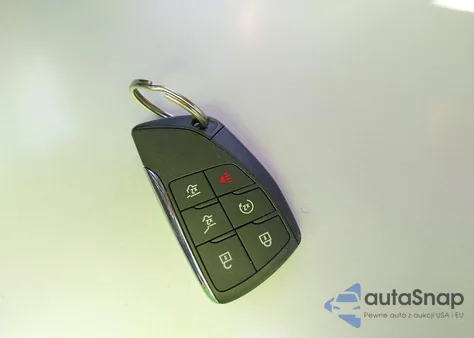 2021 Chevrolet Suburban 2Wd Rst из США, поврежденный, VIN 1GNSCEKD5MR278060